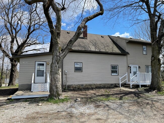 1592 E 236th St, Arcadia, IN 46030 - photo 2