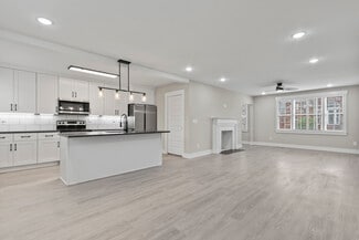 401 Clinton Ave E, Huntsville, AL 35801