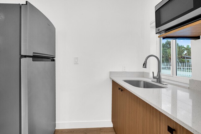 4701 SW 104th Ct, Miami, FL 33165 - photo 6