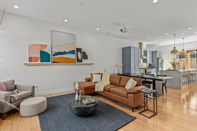 707 SE A St unit ID1241300P, Bentonville, AR 72712 - photo 2