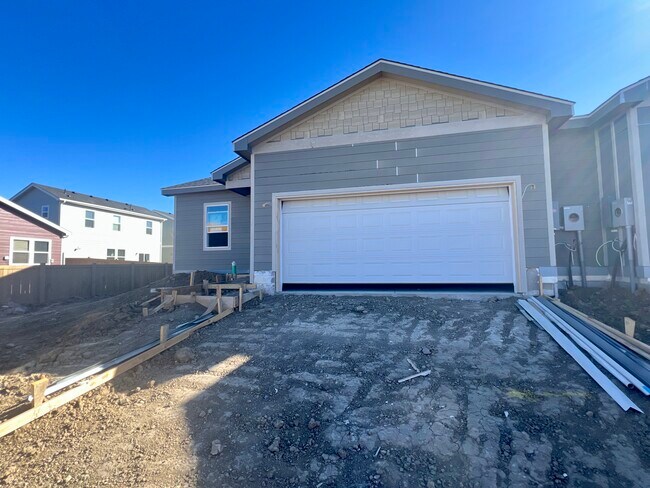 7160 Gateway Crossing St, Wellington, CO 80549 - photo 2