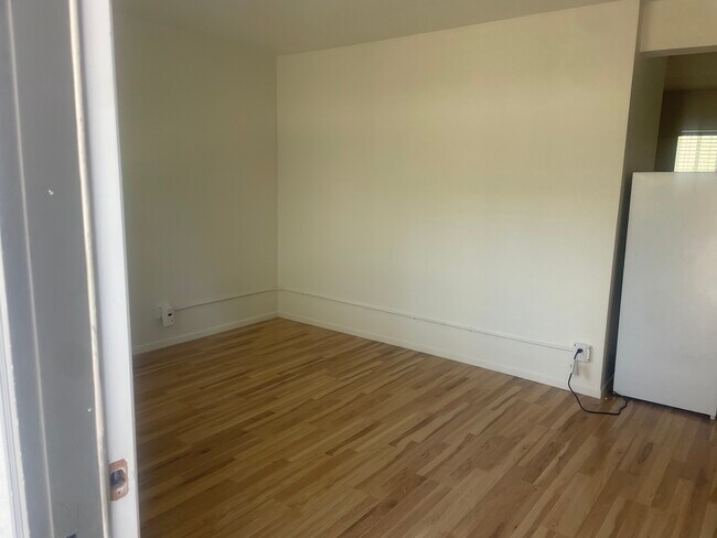 2703 Nelson Ave unit 1947, Redondo Beach, CA 90278 - photo 3