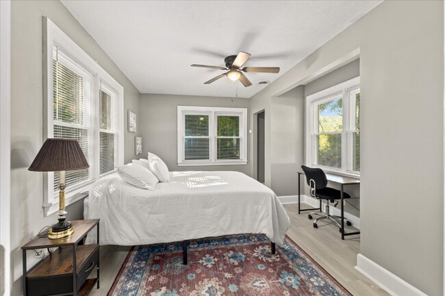 350 Hill Park Dr, Bristol, VA 24201 - photo 7