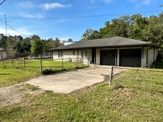 1680 S Ann St Unit A, Sour Lake, TX 77659