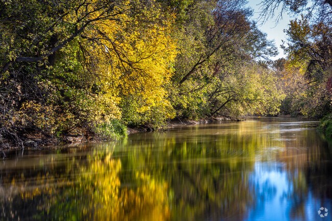 The scenic Sheyenne River flows freely on the borders of Riverside.