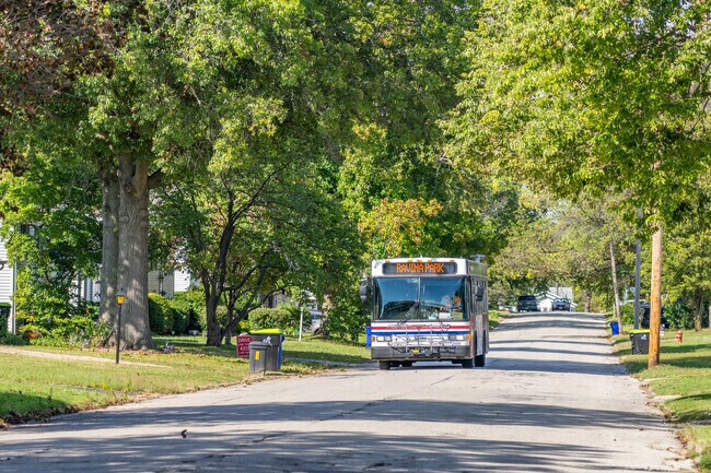 The local bus line offers service that enters into the Ravina Park neighborhood.