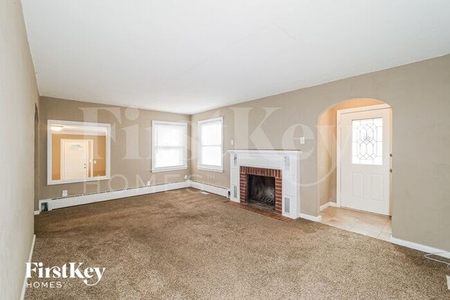 1204 Highgrove Rd, Grandview, MO 64030 - photo 4