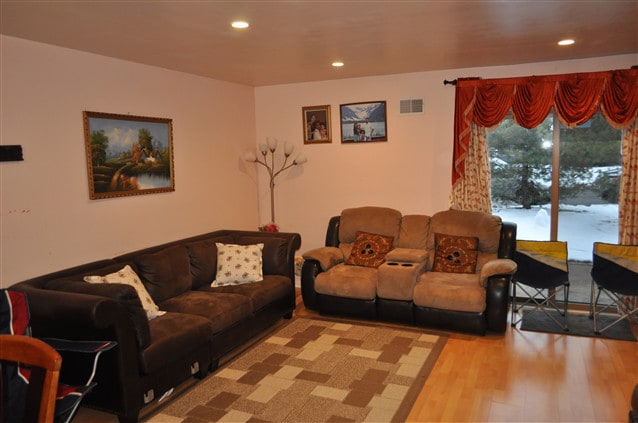 8 Sunflower Ct, Edison, NJ 08820 - photo 6