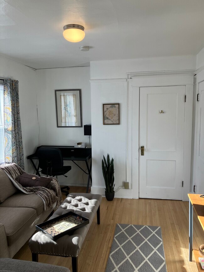 856 E Carter St unit 4, Pocatello, ID 83201 - photo 4