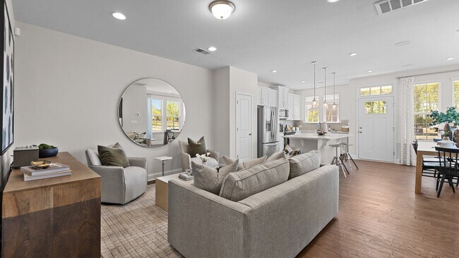 5028 Asher James Ln unit 38608269, Charlotte, NC 28269 - photo 3