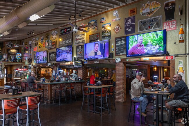 Generations Restaurant and Pub is a local hot spot in Fulton-Glenwood for a delicious hot meal.