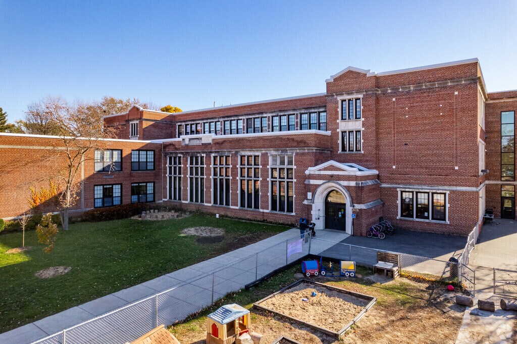 Franklin Elementary School serves students in Bay Creek and surrounding neighborhoods.