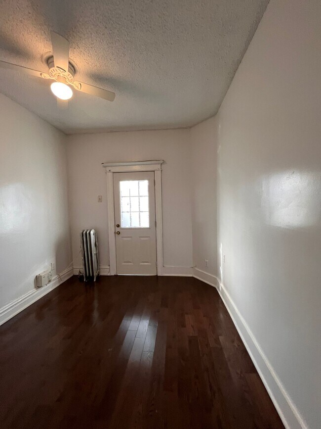 256 Dwight St unit 2, Jersey City, NJ 07305 - photo 6