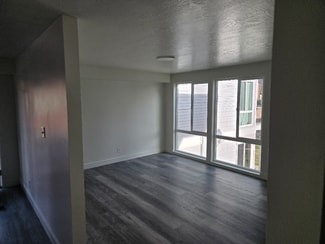 954 9th St, Ogden, UT 84404