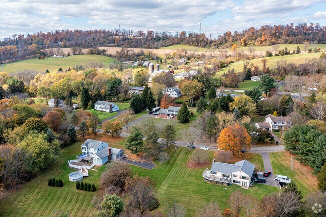 Most homes are spread apart in Harmony Township, NJ.