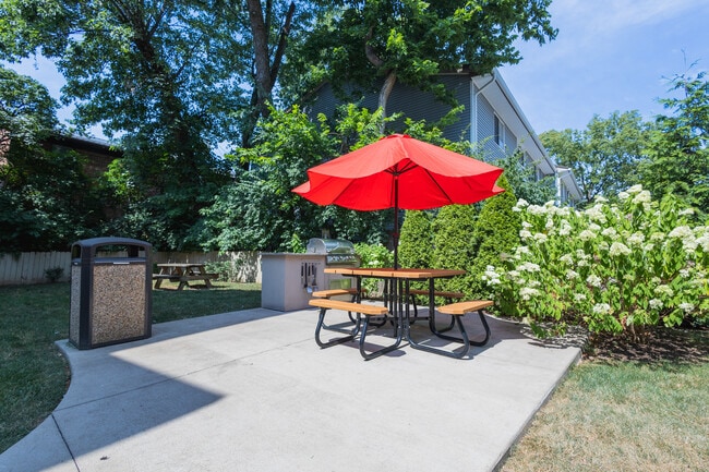 Courtyard Grilling