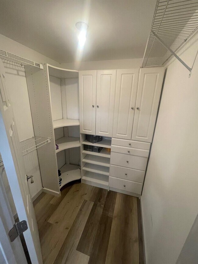 3100 Dc Country Club Blvd unit 201 GREAT ALL UPDAT, Deerfield Beach, FL 33442 - photo 5