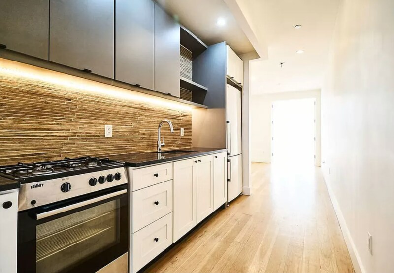 87 Montrose Ave unit 2L, Brooklyn, NY 11206 - photo 1