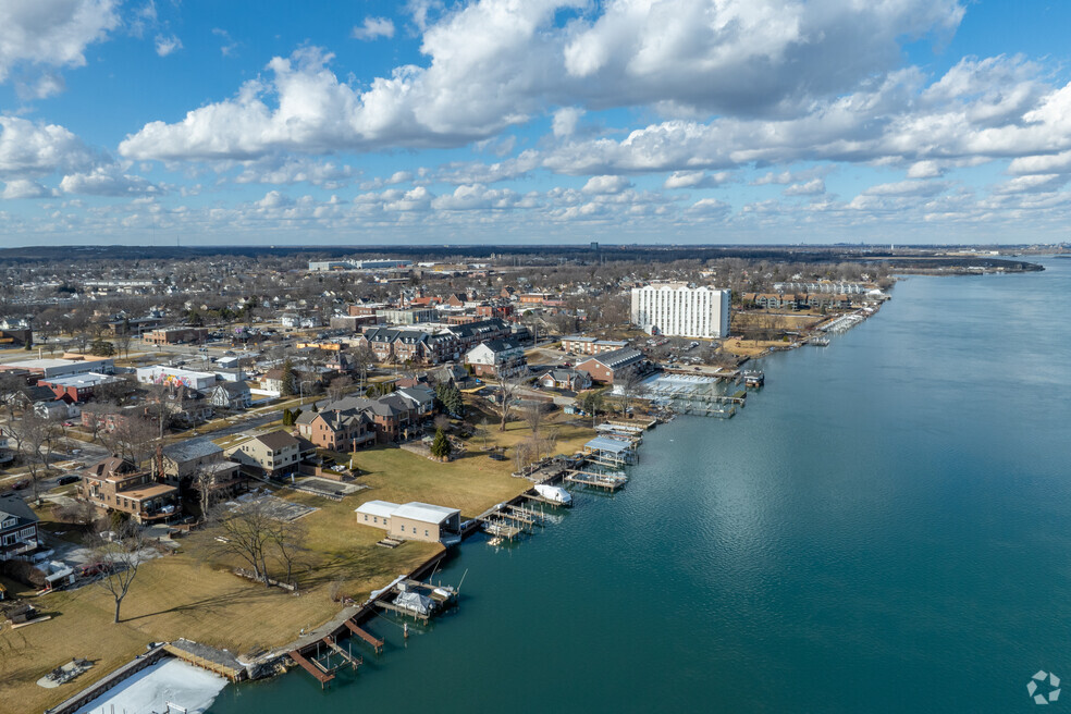 CP_Trenton_1000251_P2_V2_CL_031125