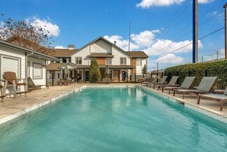 8503 N Tryon St, Charlotte, NC 28262