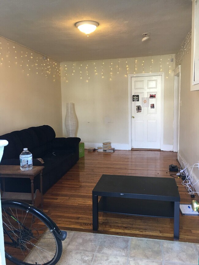 110 Lanark Rd Unit A, Boston, MA 02135