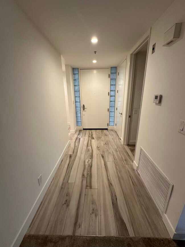 2131 Century Park Ln unit 218, Los Angeles, CA 90067 - photo 4