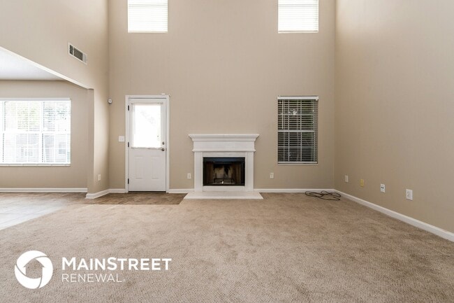473 Hillandale Park Dr, Lithonia, GA 30058 - photo 4