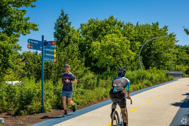 The 606 is a walkable and bikeable trail perfect for an active lifestyle.