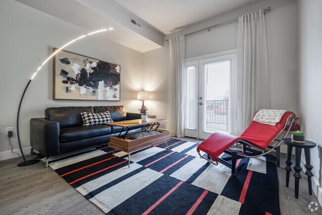 1BR, 1BA - 700SF - Living Room