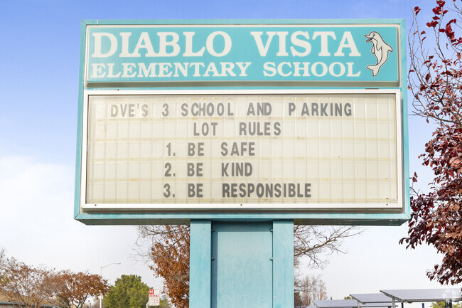 Diablo Vista Elementary A Hub of Creativity and Growth.