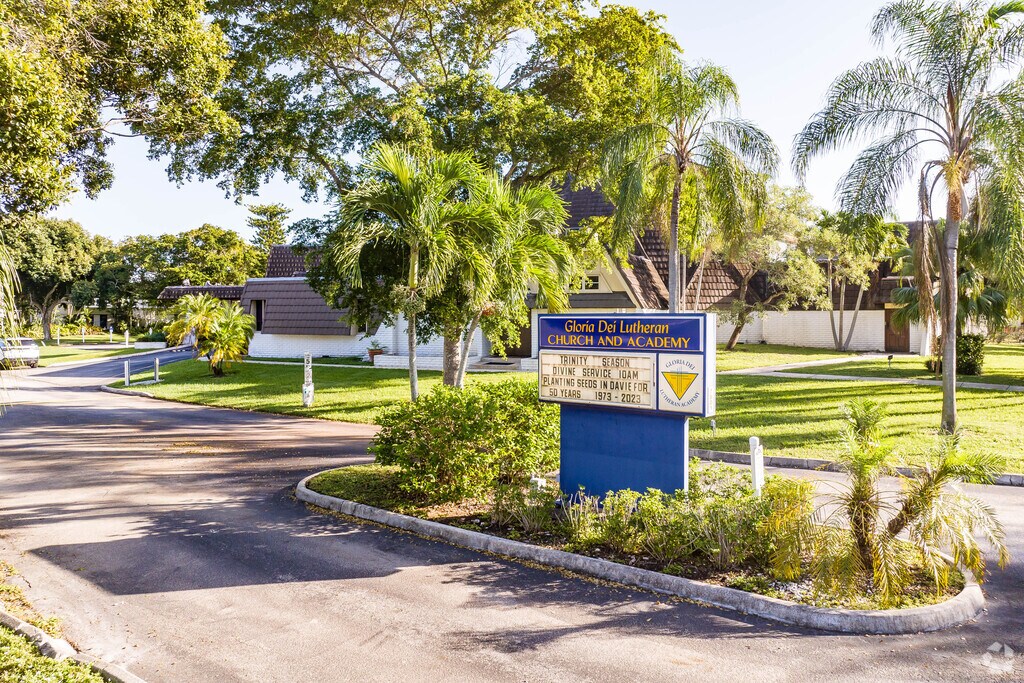 Gloria Dei Lutheran Academy