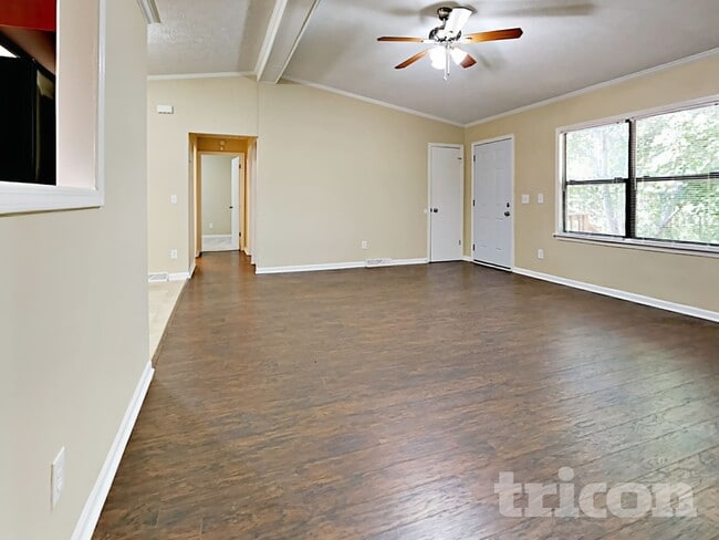 4185 Bradley Dr SW, Snellville, GA 30039 - photo 3