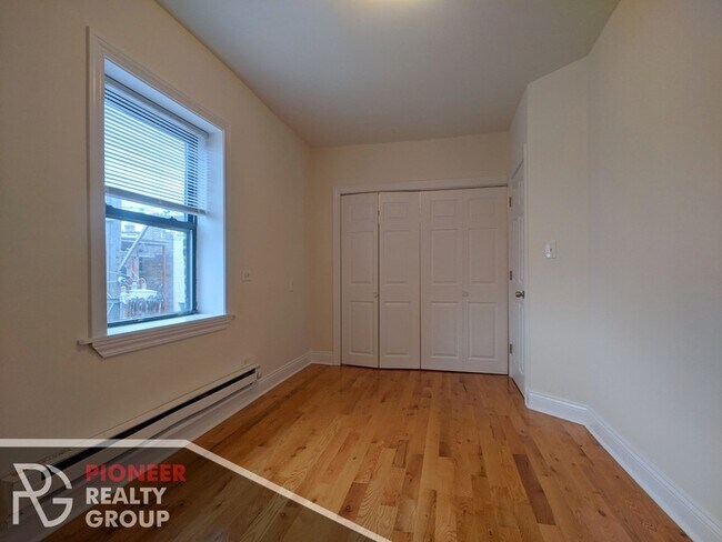 811 W Cornelia Ave unit 3, Chicago, IL 60657 - photo 5