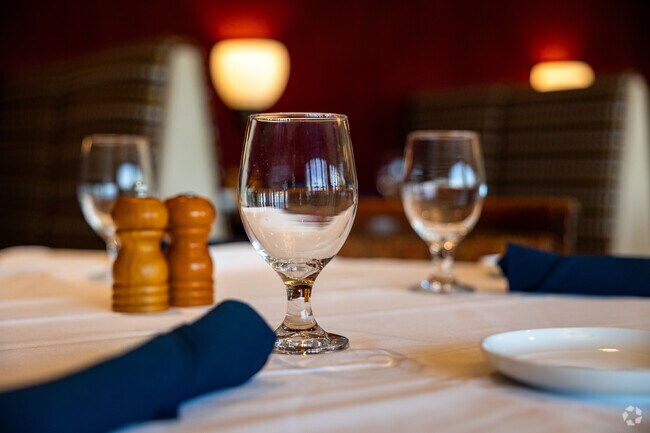 Enjoy a nice meal with beautiful views at the dining hall in The Club at Old Hawthorne.