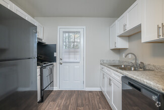 1940 Atlanta Rd SE, Smyrna, GA 30080