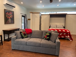 6 Samuel Rd, Portland, ME 04103