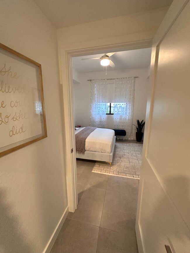 1849 Madison St unit B8, Hollywood, FL 33020 - photo 7