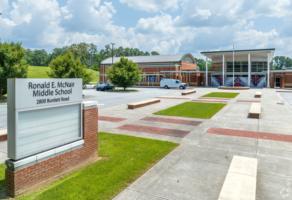 Union City's Mcnair Middle School is located at 2800 Burdett Rd, Atlanta, GA 30349.