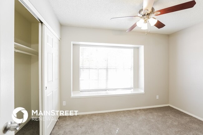 1202 E Topeka Dr, Phoenix, AZ 85024 - photo 7