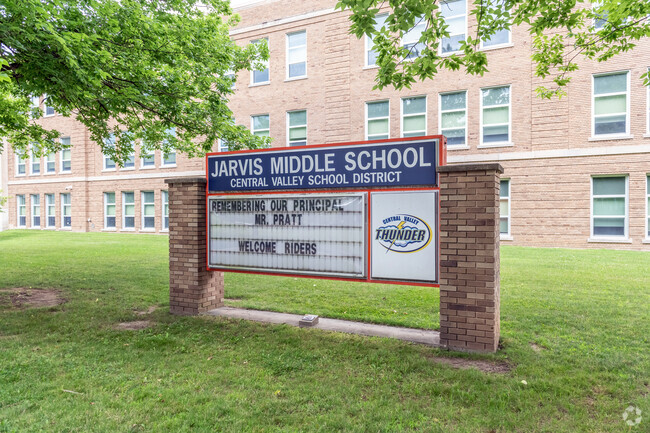 Gregory B. Jarvis Middle School has a student-teacher ratio of 12:1.