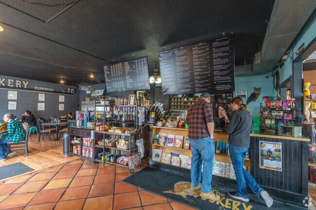 Ephrata has lots of local restaurants in the downtown area.