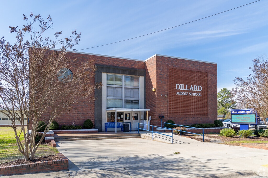 Dillard Middle School