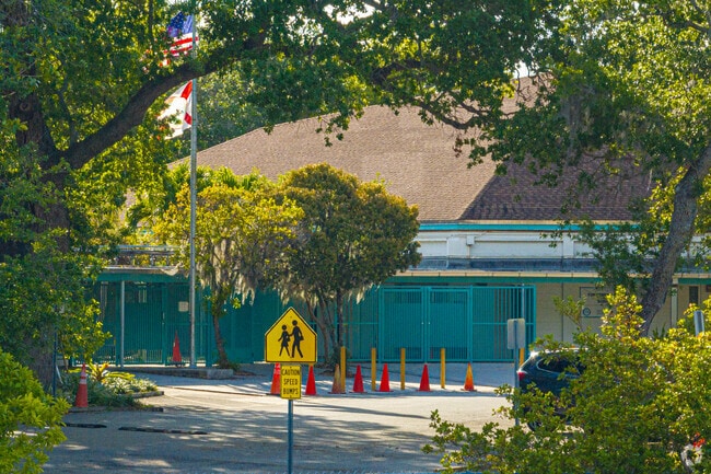Virginia A. Boone Highland Oaks School