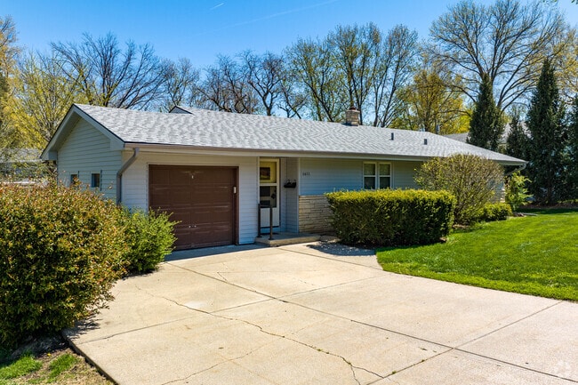 Ranch homes are a staple homes style in Ralston.
