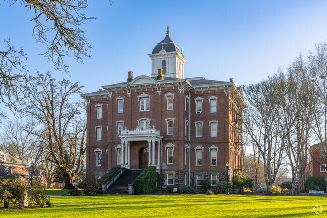 Pioneer Hall is the oldest building on Linfield's McMinnville campus.