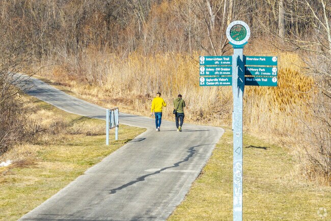The Neil Smith Trail follows the Des Moines River and connects to Doudna Heights-Glen Oaks.