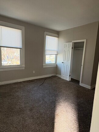 499 Delaware Ave Unit 1, Roebling, NJ 08554