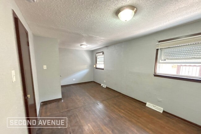 11800 S Vincennes Ave, Chicago, IL 60643 - photo 5