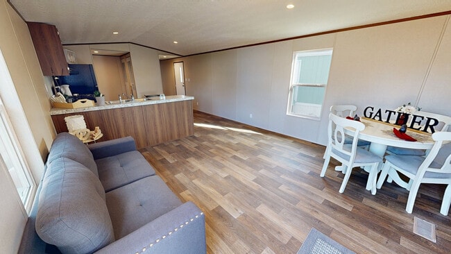 720 4th St unit 27, Colorado Springs, CO 80907 - photo 2