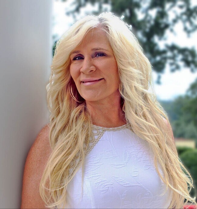 Tracy Cousineau